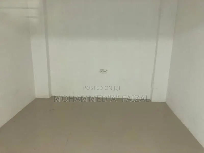 Warehouse with Store For Sale in Keyser Street Pettah Colombo.11