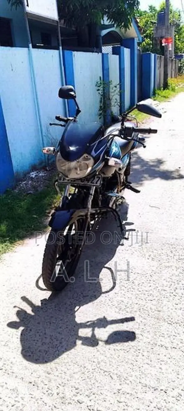 Bajaj RE 1998