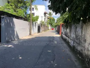 Land For Sale in Jaya Road Bambalapity Colombo.04