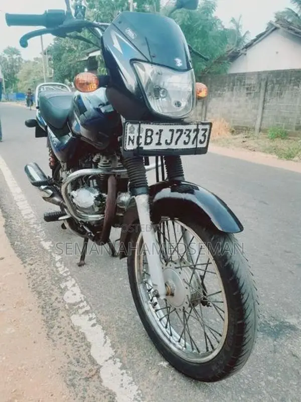 Bajaj CT100 2019
