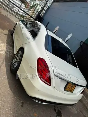 Mercedes Benz S300 H Class 2017