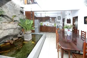 Modern Luxury 5-Bedroom House Rental for Sale in Ratmalana