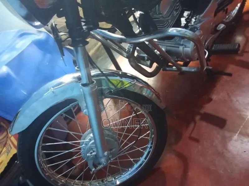 Bajaj Boxer 2002