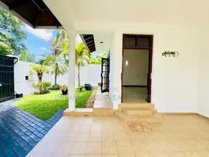 4 Bedroom Residence in Kotte