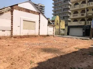 Land For Sale in Bambalapity Colombo.04
