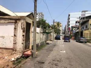 Land For Sale in Bambalapity Colombo.04