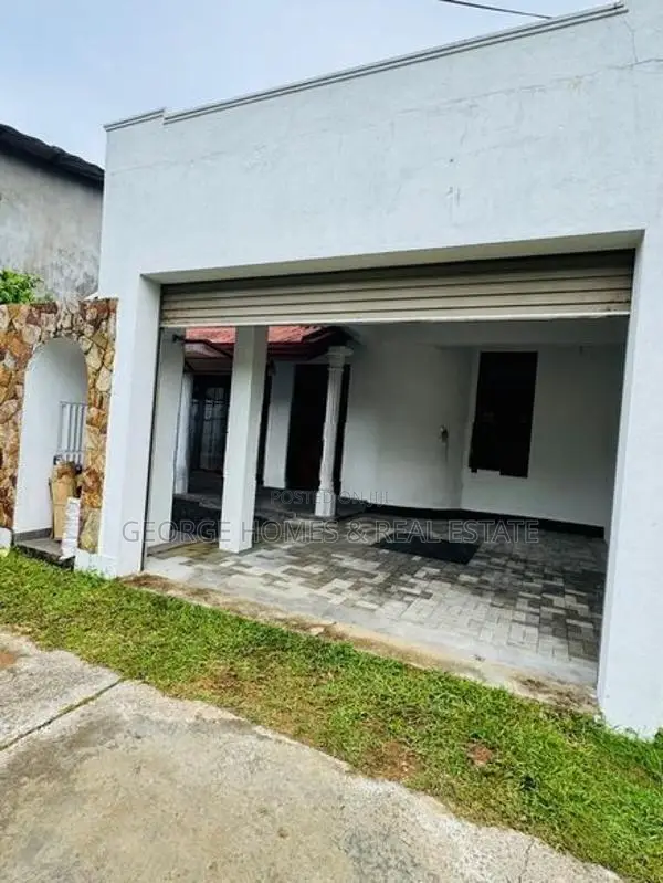 3 Bedroom 2 Story House for Sale at Sirimangala Wattha