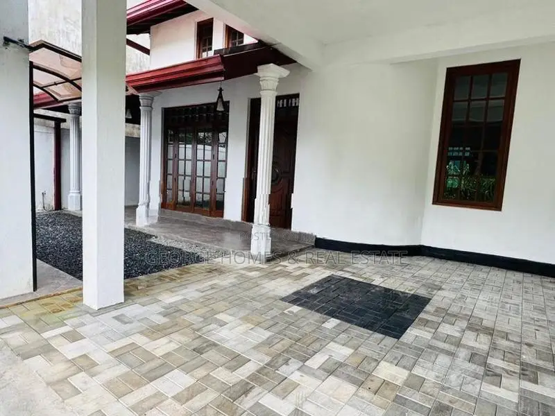 3 Bedroom 2 Story House for Sale at Sirimangala Wattha