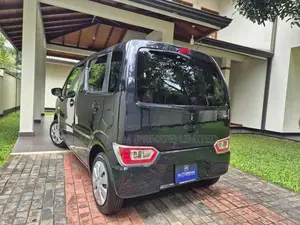 Suzuki Wagon R FX 2025