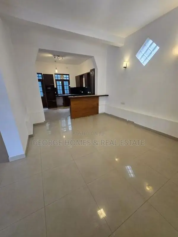 3 Bedroom 2 Story House for Sale at Sirimangala Wattha