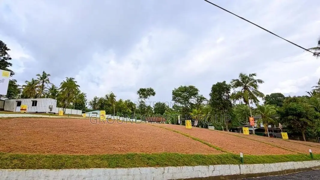 Polgasowita Land for Sale s7