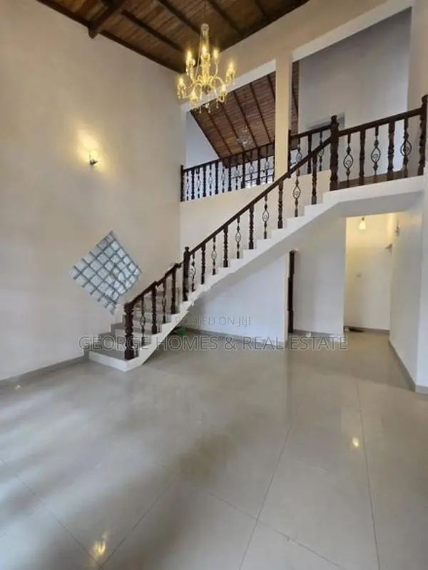 3 Bedroom 2 Story House for Sale at Sirimangala Wattha