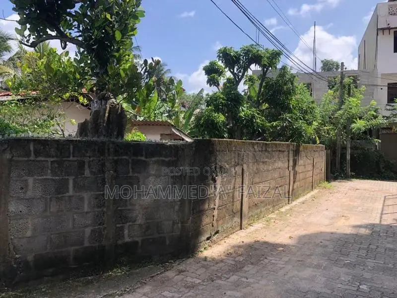 Land For Sale in Kawdana Road Dehiwala