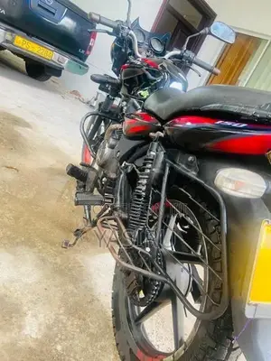 Bajaj Discover 2011