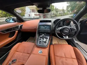 Jaguar F-Type Sport Coupe 2019
