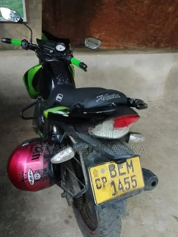 TVS Apache 150 RTR 2016