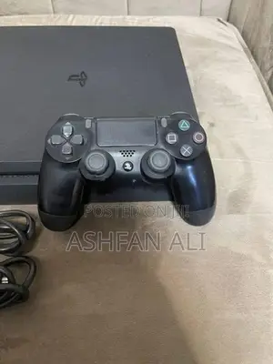 PS4 Slim 1TB
