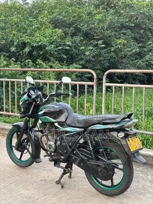 Bajaj Discover 2011