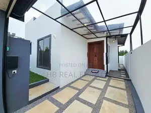 Newly Build Luxury Single Story House for Sale Pitipana