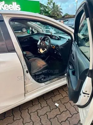 Toyota Prius DW50 4th Gen 2016