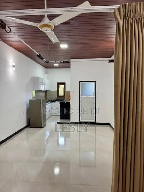 Modern Annex/studio for Rent in Negombo