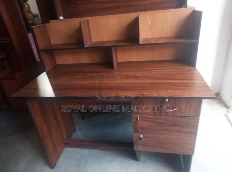 4 by 2 Study Table (Q-6)
