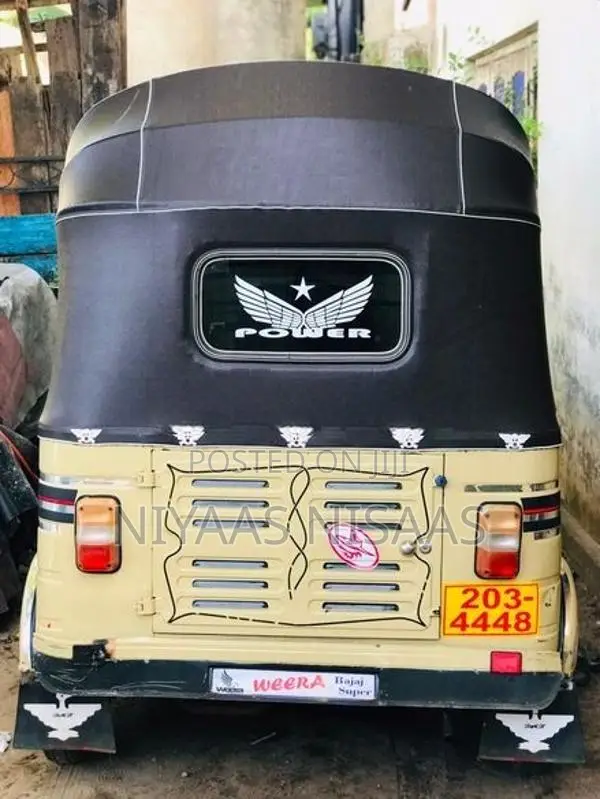Bajaj RE 2001