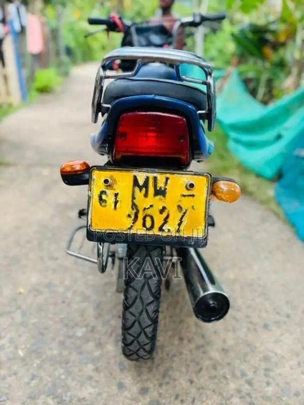 Bajaj CT100 2008