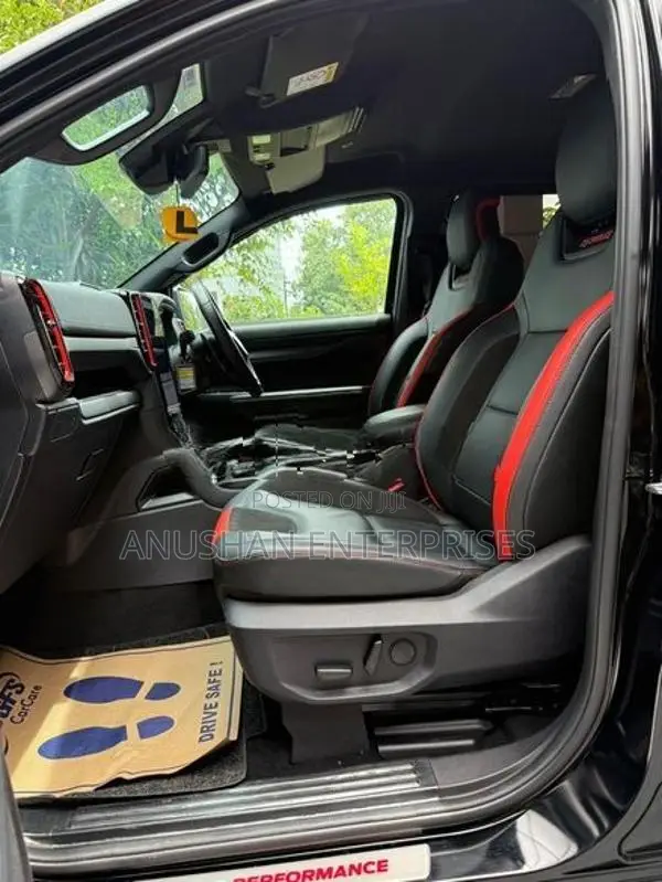 Ford Raptor Ranger Performance 2025