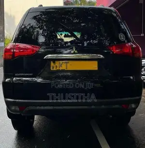 Mitsubishi Montero Sport 2011