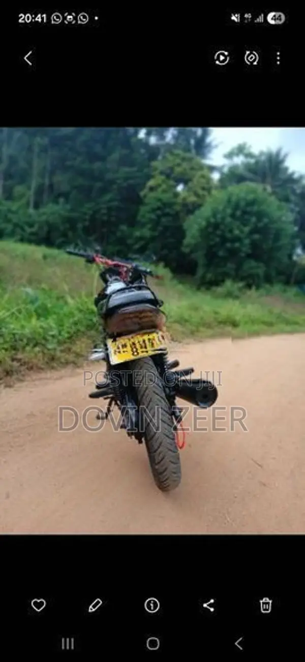 Bajaj Discover 125 2012