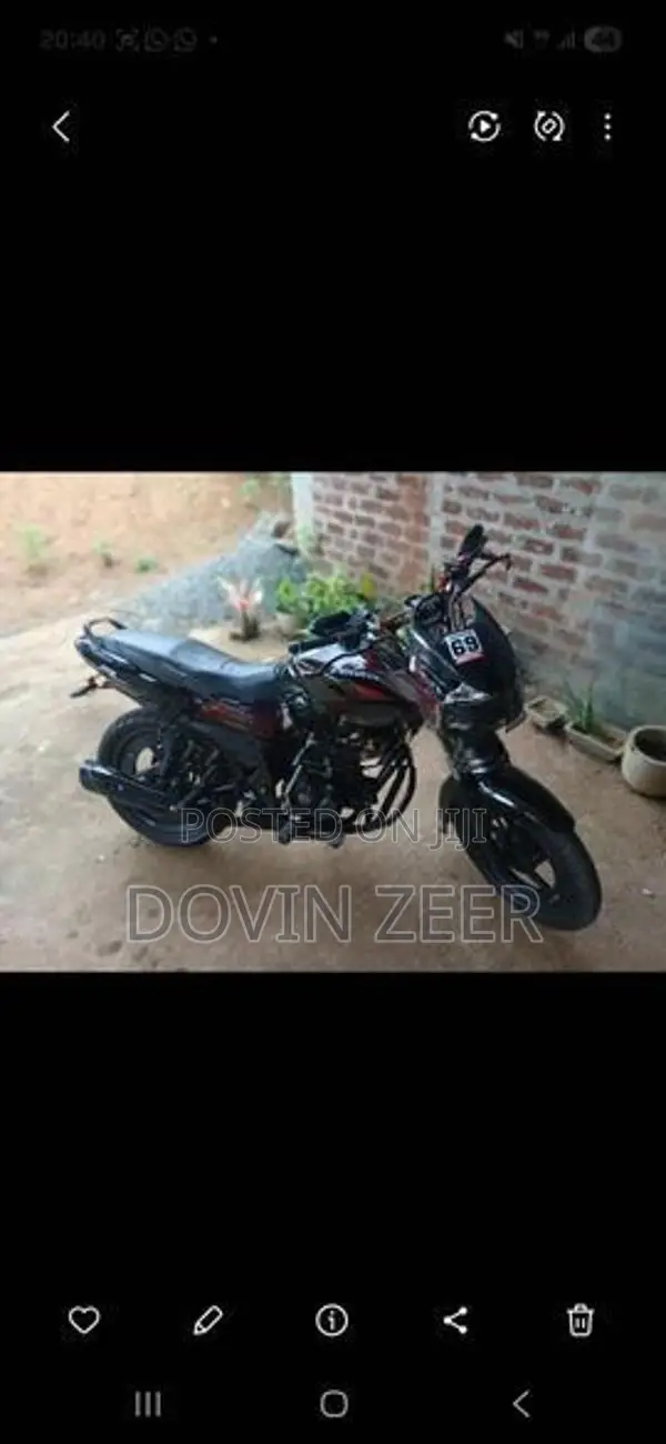 Bajaj Discover 125 2012
