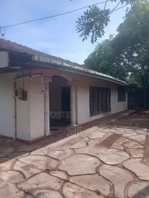 Land for Sale with Old House – Mahabage (16.4 Perches)