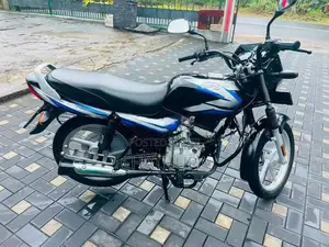 Bajaj CT100 ES 2025