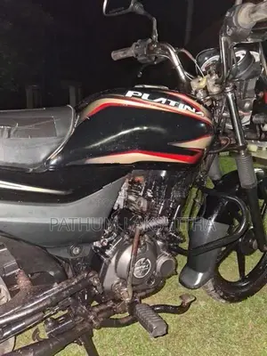 Bajaj Platina 100 ES 2016