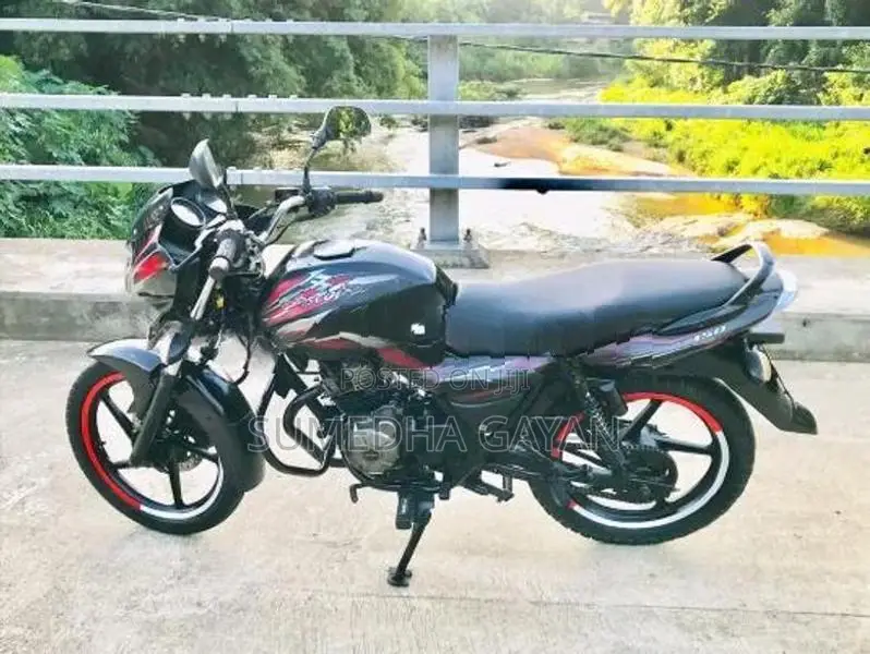 Bajaj Discover 150 2010