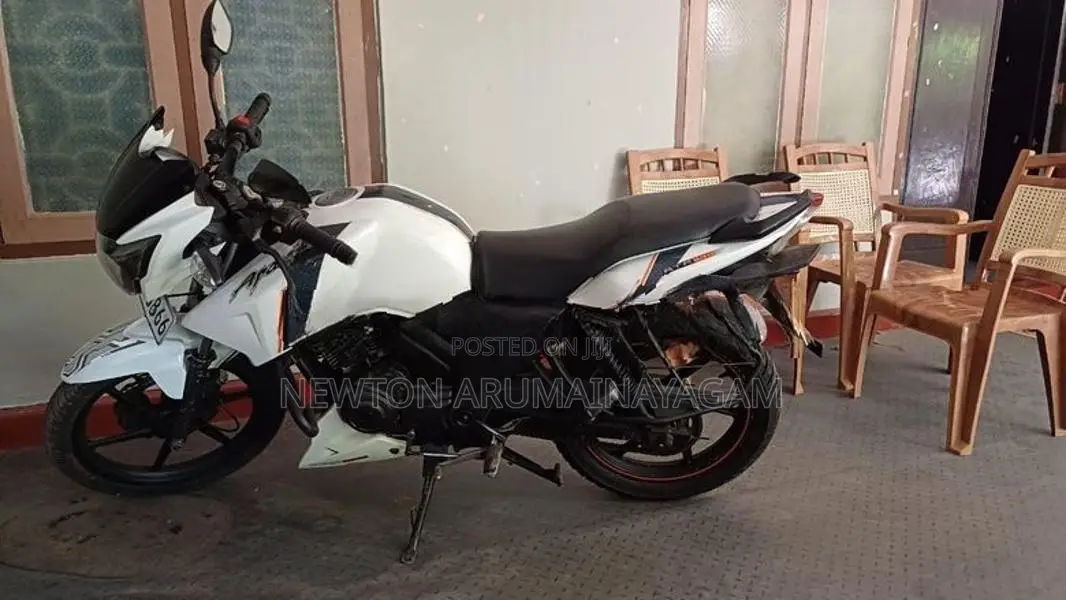 TVS Apache RTR 160 2018
