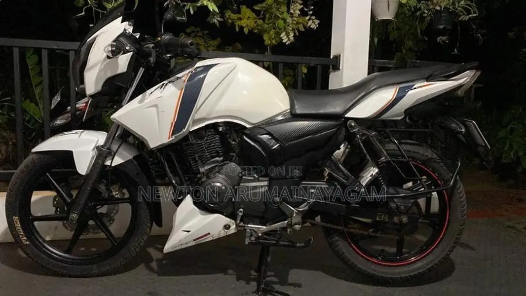 TVS Apache RTR 160 2018