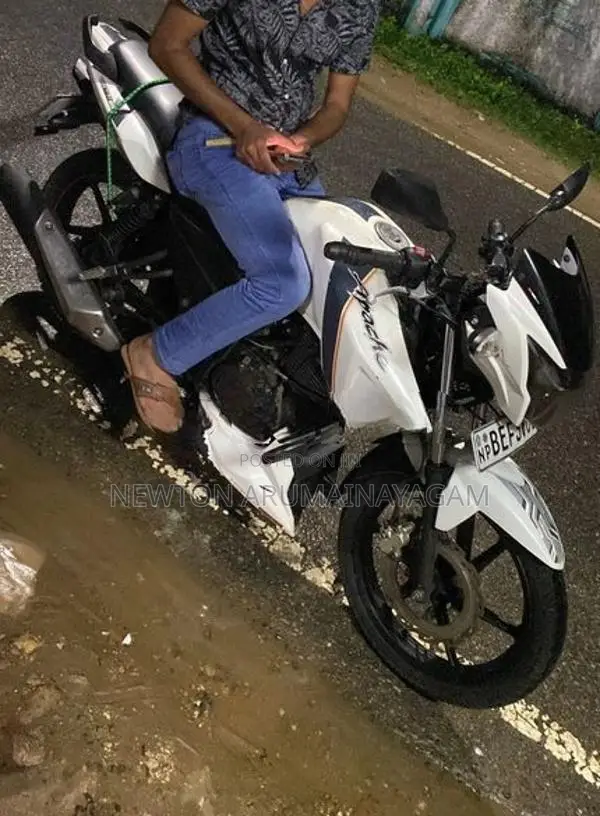 TVS Apache RTR 160 2018