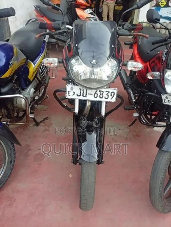 Bajaj Discover 125 2005