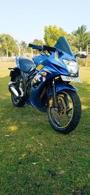 Suzuki Gixxer 2017