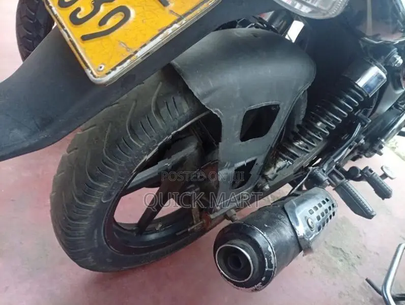 Bajaj Discover 125 2005