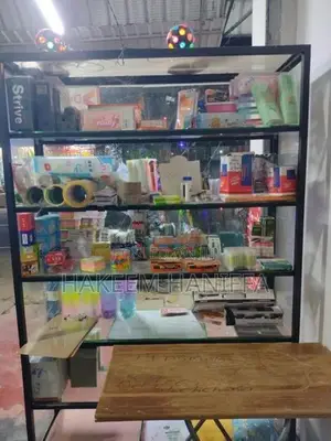 Glass Showcases 6x4x1