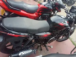 Bajaj Discover 125 2005