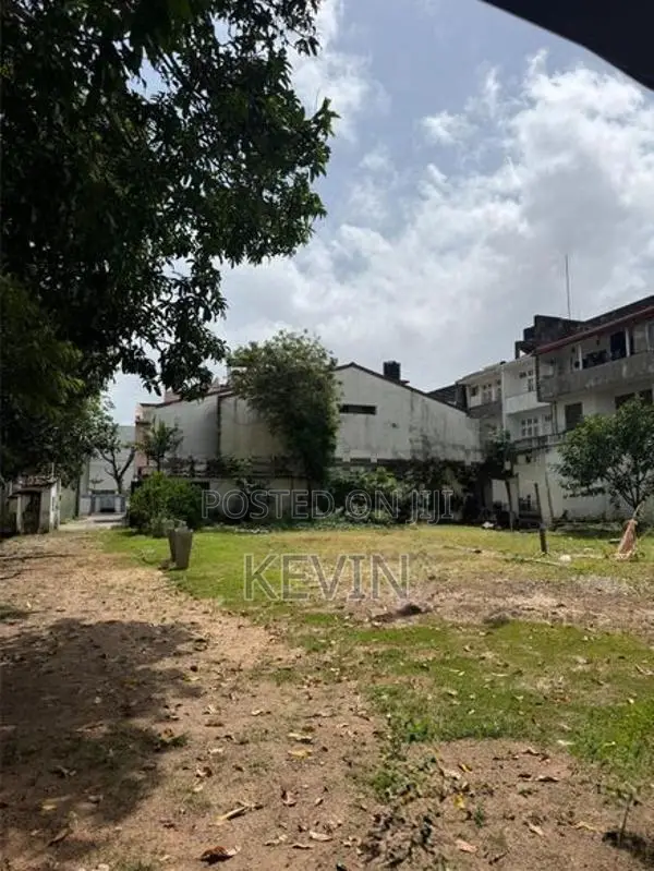 Prime Land for Sale in Colombo 5 - Vajira Road, Opposite Visakha