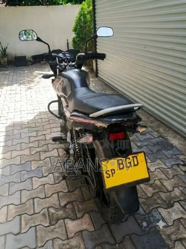 Bajaj Discover 125 M 2016