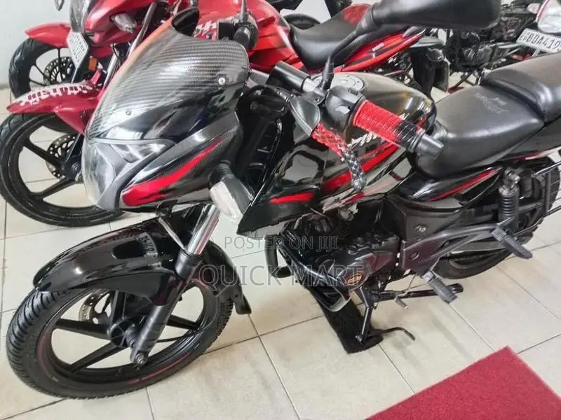 Bajaj Pulsar 180 2018
