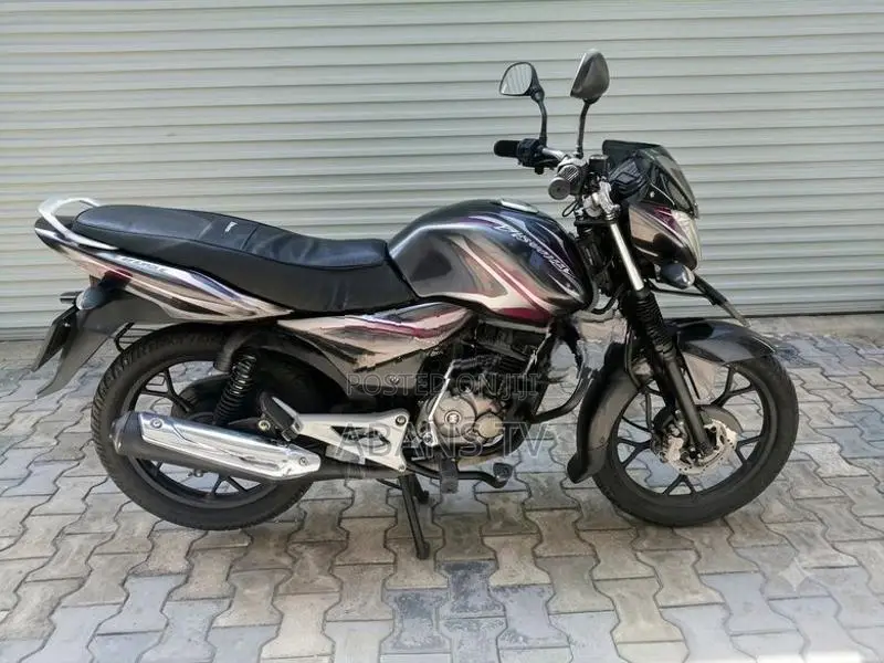 Bajaj Discover 125 M 2016
