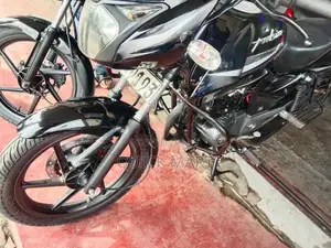 Bajaj Pulsar 150 2013