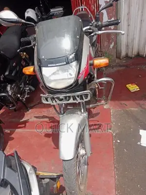 Hero CBZ 2005